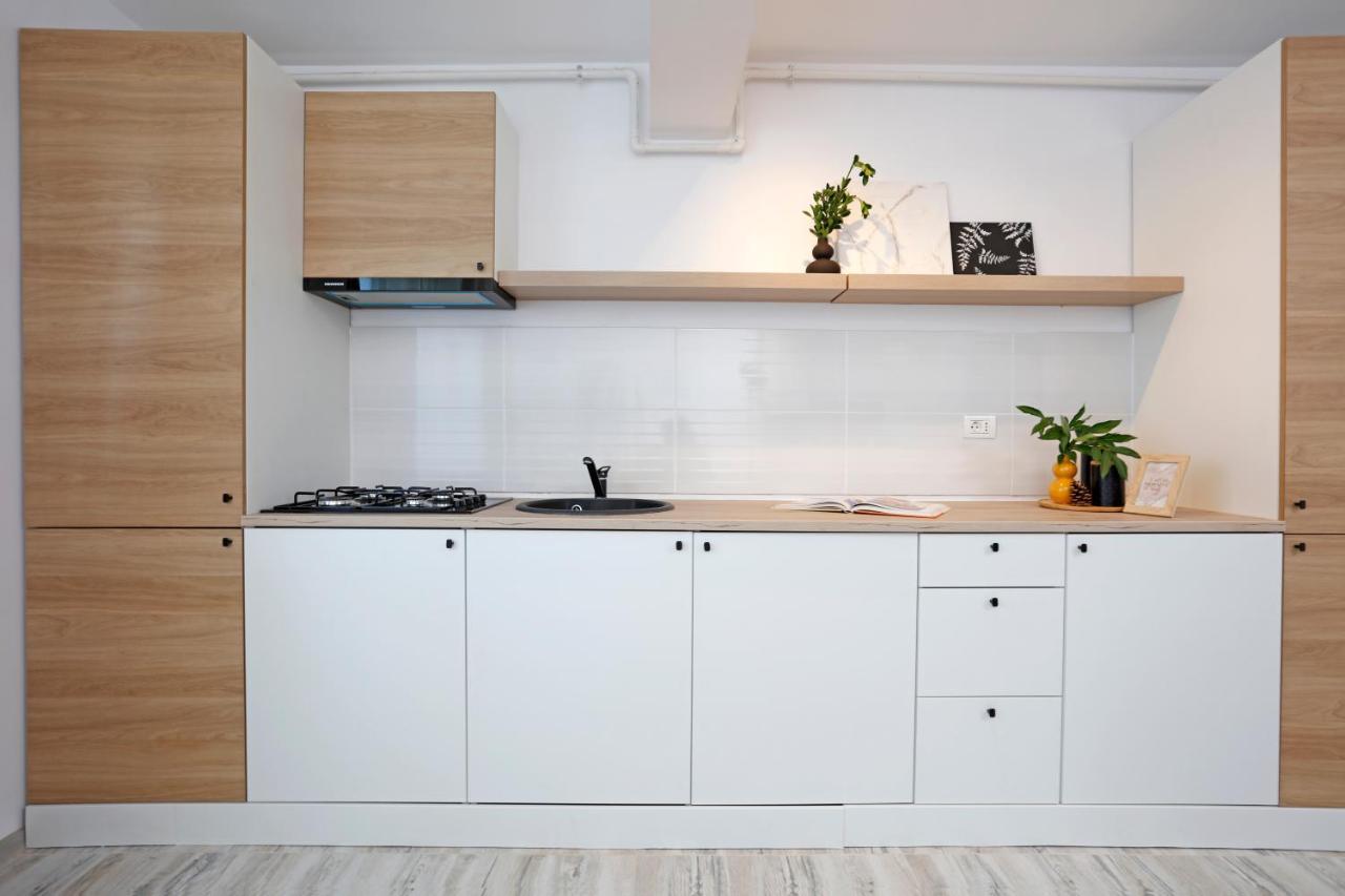 New & Cozy Studio In Ghencea + Netflix Bukarest Kültér fotó